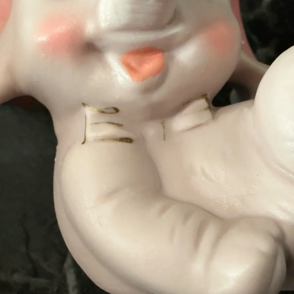 Baby Elephant Figurine - Picture 9 of 11